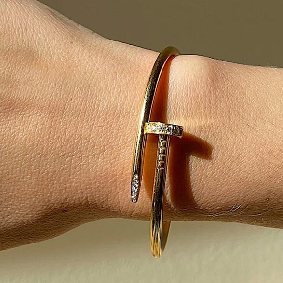 Gold Plated Nail Zircon Bangle Bracelet - Picture 14 of 14